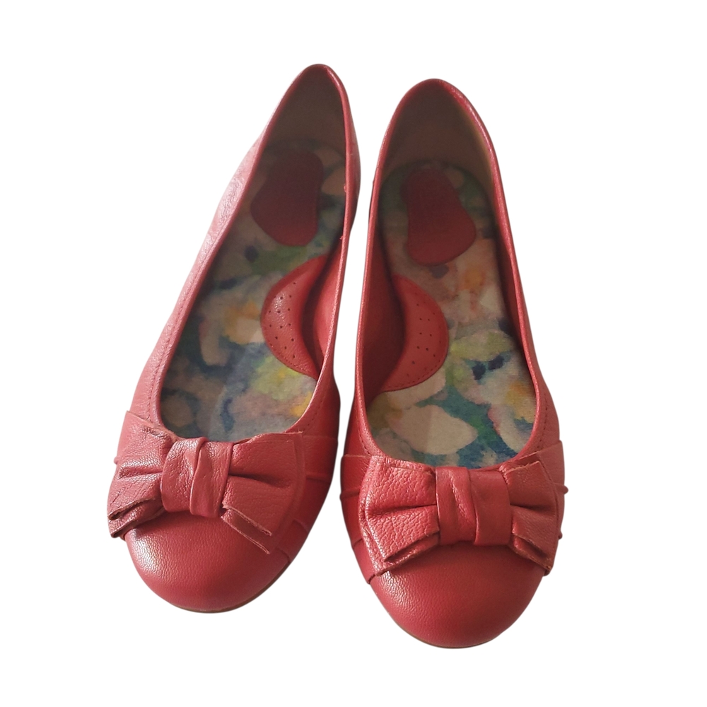 Born Red Leather Ballet Flats with Bow Detail Size 8